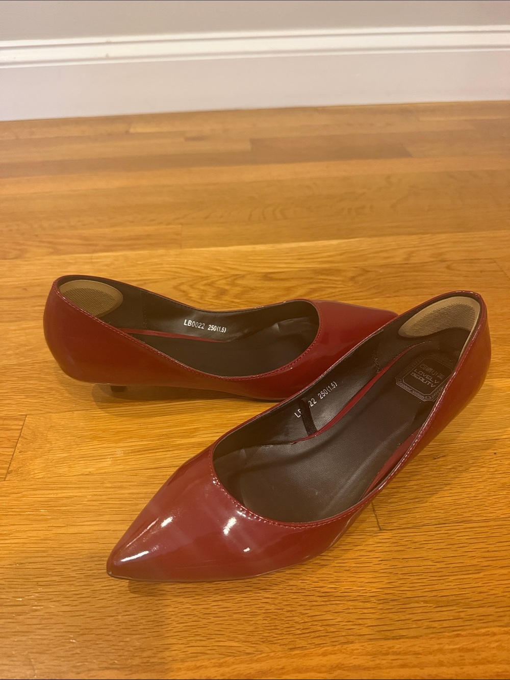 Red Patent Pointed-Toe Low Heel Pumps